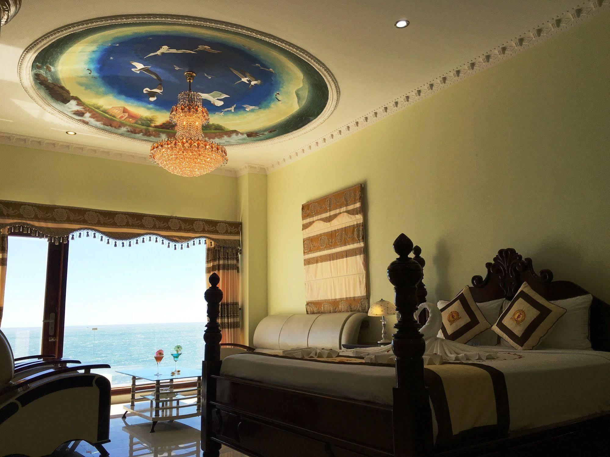 Ocean Front Hotel ファンティエット エクステリア 写真